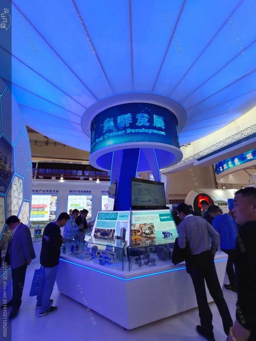 囤起來 44個產品展示柜設計，激活數字創意產品展覽展示新美學